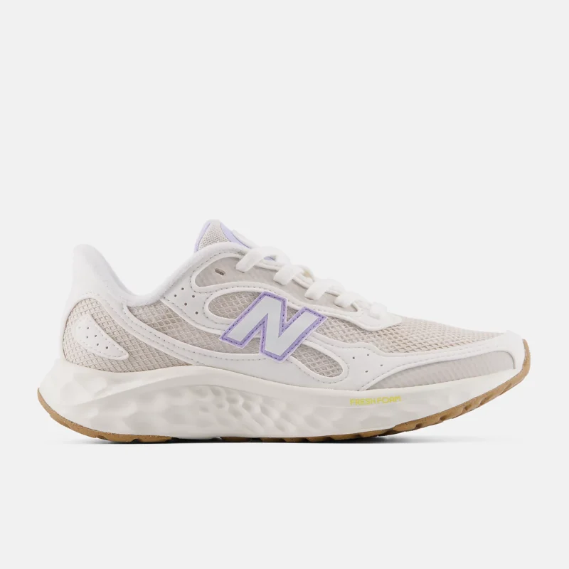 Zapato New Balance Fresh Foam arishi v4 Tiralux (Mujer)